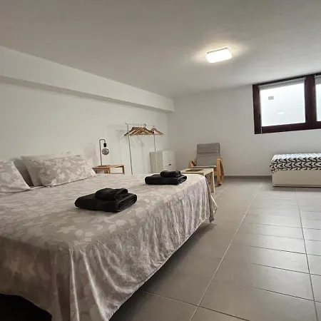 Adosado 엘메다노